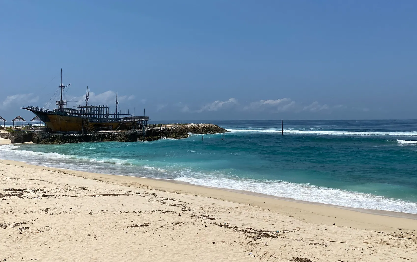 Melasti Beach Uluwatu Bali